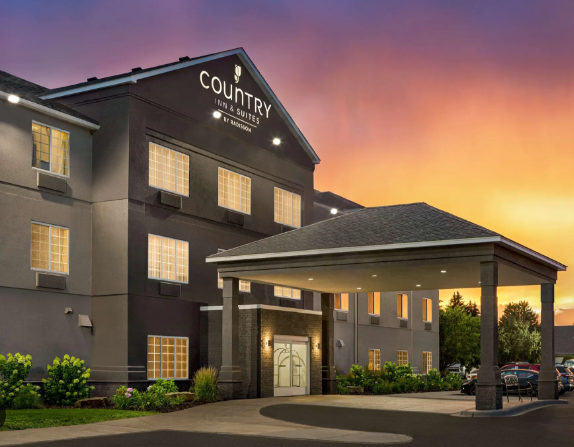 Country Inn and Suites- Stillwater